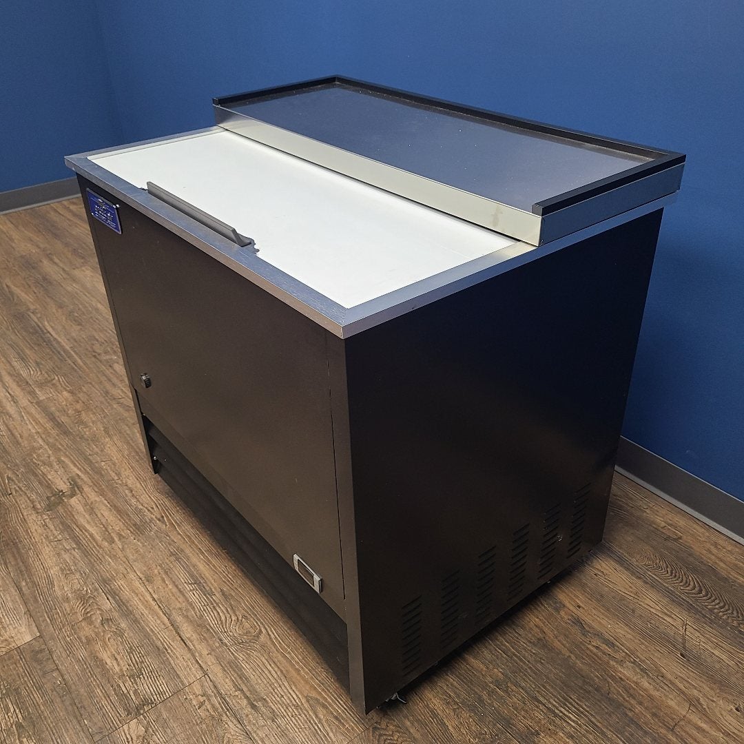 Arctic Air AGF36 36" Glass Froster (Scratch & Dent 7847)