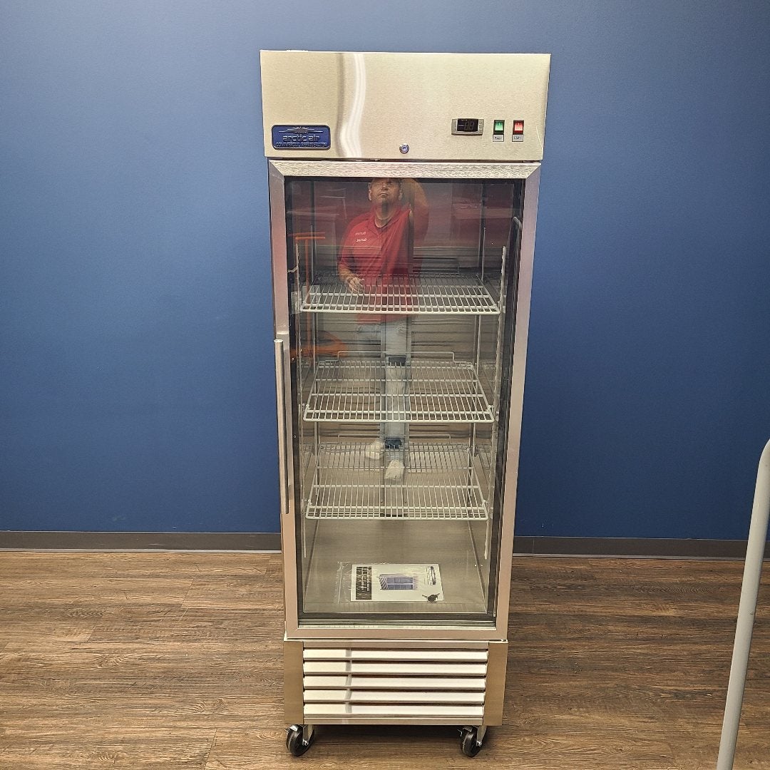 Arctic Air AGR23 27" 1 Door Glass Commercial Refrigerator (Scratch & Dent 8089)