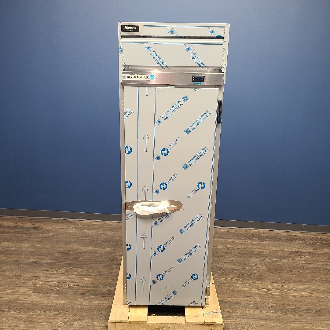 Beverage Air HFS1HC-1S 26" One Door Reach-In Freezer (Scratch & Dent 0351)
