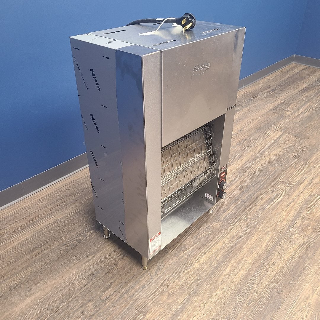 Hatco TK-100-208-QS Countertop Vertical Conveyor Toaster (Scratch & Dent 2442)