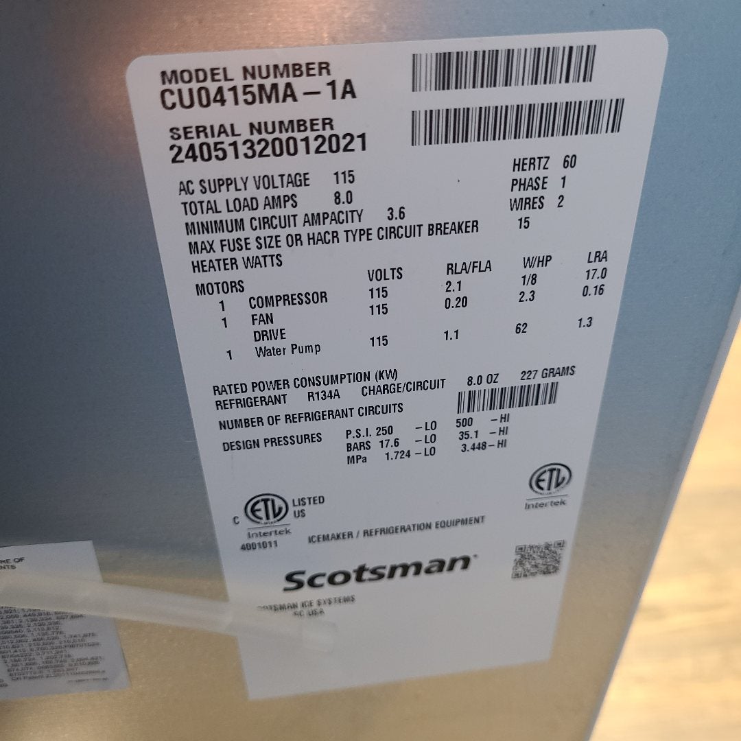 Scotsman CU0415MA-1 Undercounter Ice Machine w/ Ice Bin (Scratch & Dent 2021)