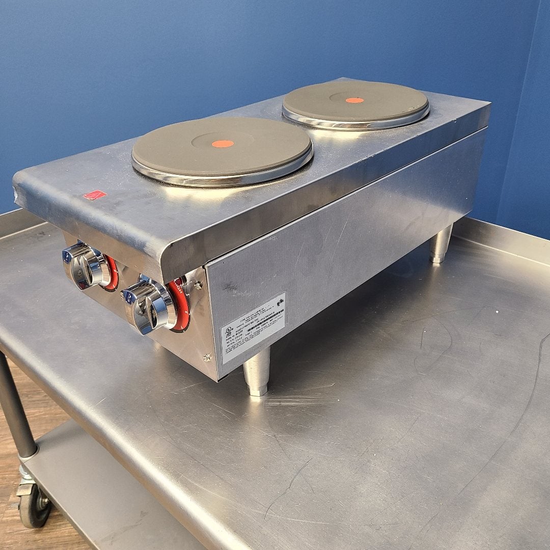 Star 502FF 2 Burner Electric Countertop Hot Plate (Scratch & Dent 0010)