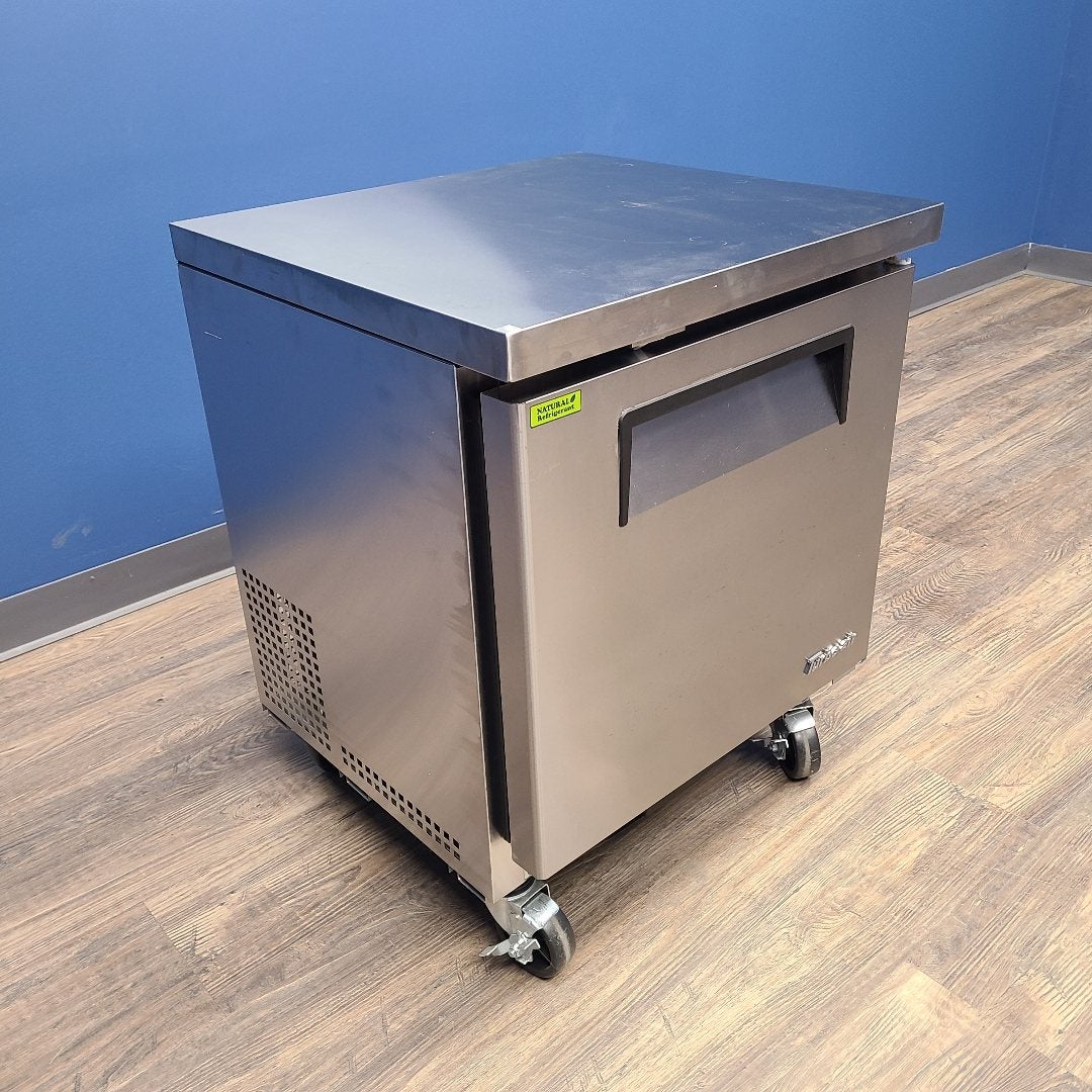 Turbo Air MUR-24S-N6 M3 One Door Undercounter Refrigerator (Scratch & Dent Y058)