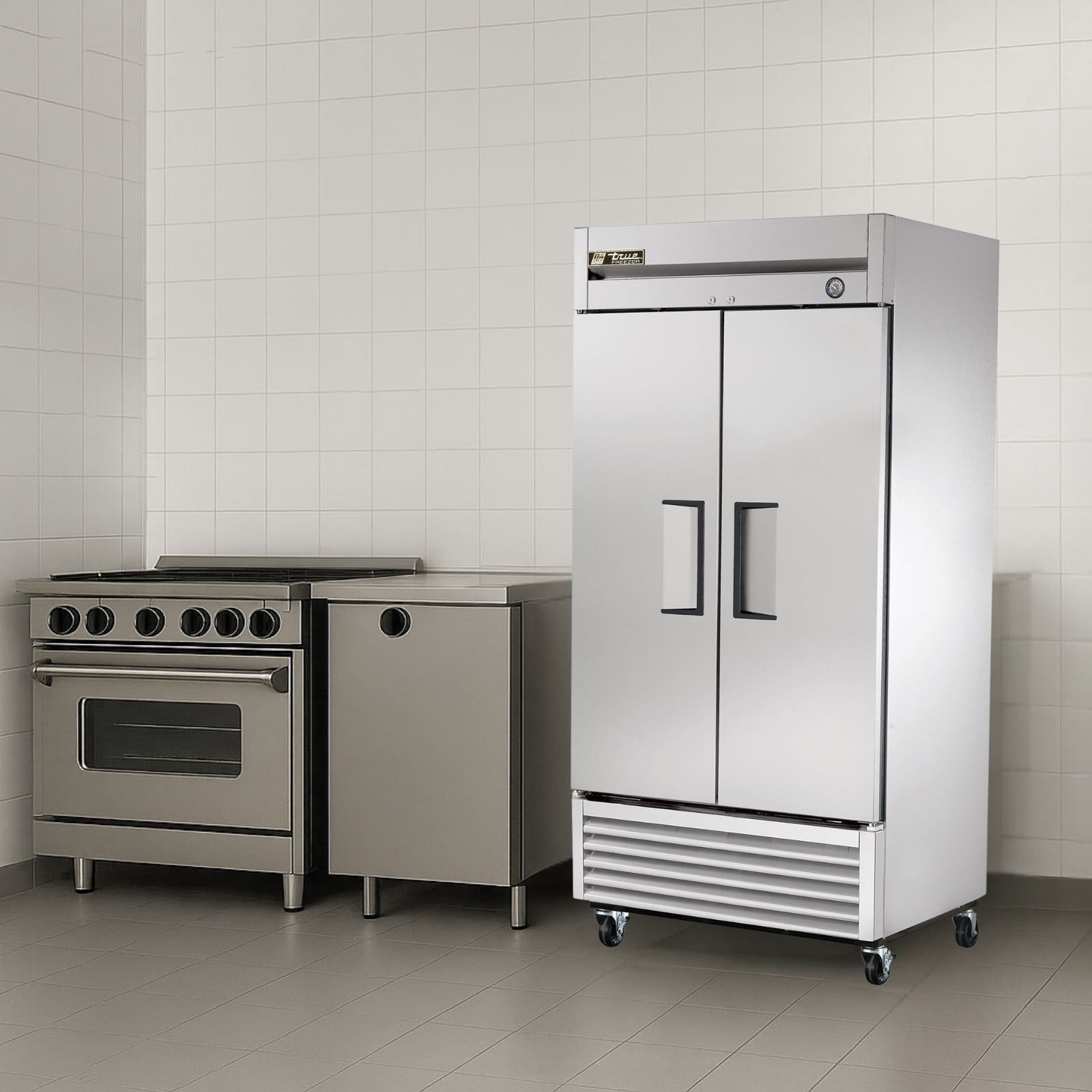 True Mfg. T-35-HC Reach-In Refrigerator