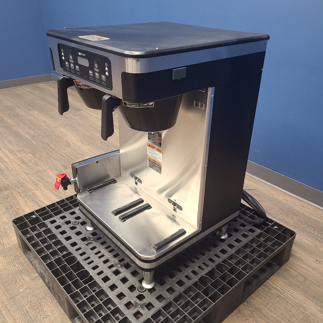 Used Bunn 51200.0104 Automatic Twin Coffee Brewer | Stock No. 1036421